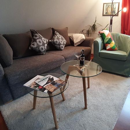 Ferienwohnung Am Schwanensee 布隆 外观 照片